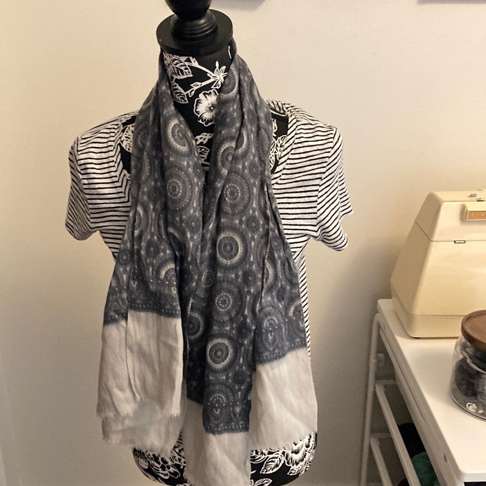 Vintage wool/silk scarf